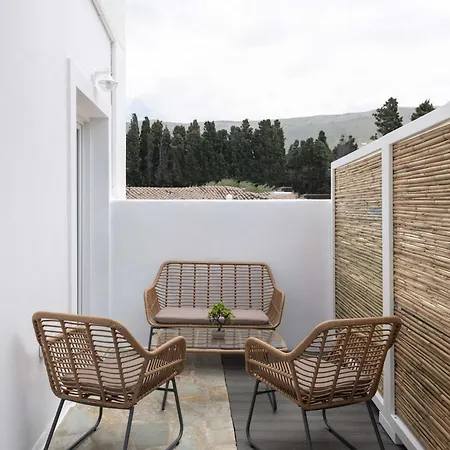 Parikia's Urban Oasis Prázdninový dům Páros
