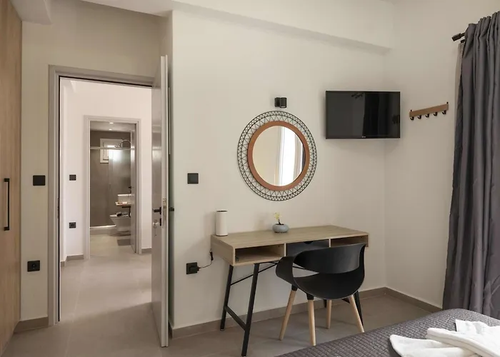 بيت للعطل Parikia's Urban Oasis باروس